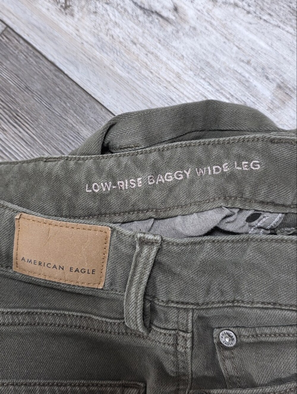 American Eagle Outfitters Women's Low-rise Baggy Wide Leg Front Seam Pants Sz 2 - Picture 2 of 8